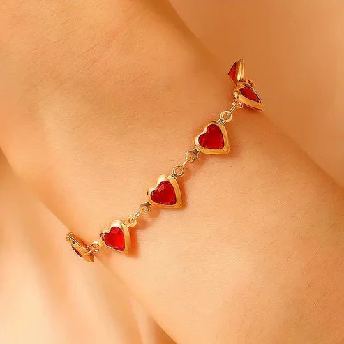 Ophelyra Garnetelle Bangle