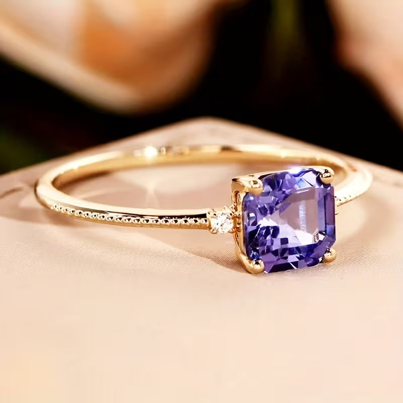 Amethyst Gold Solitaire Ring