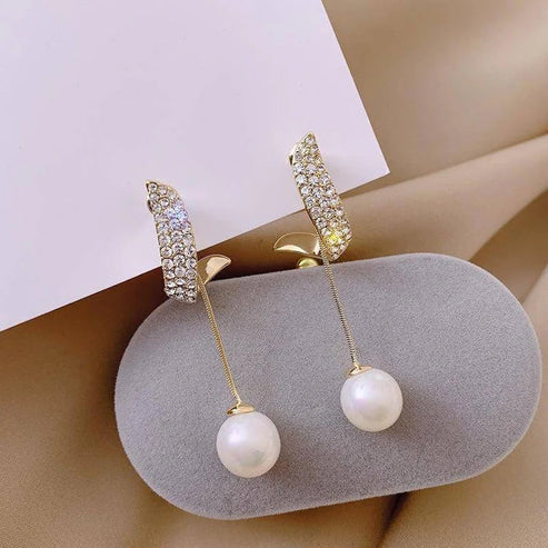 Vespera Marilla Studs