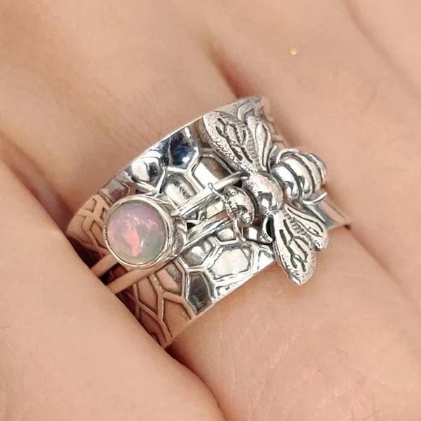 Bee Gemstone Meditation Spinner Band