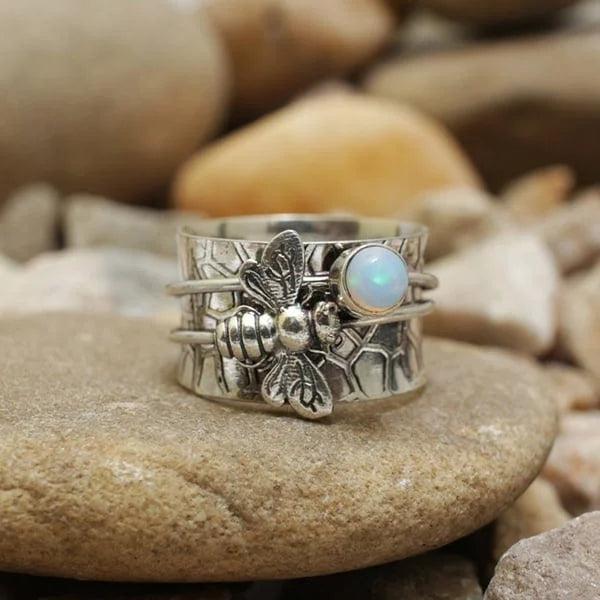 Bee Gemstone Meditation Spinner Band