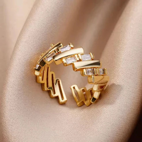 Irregularly Shaped Adjustable Gold Ring