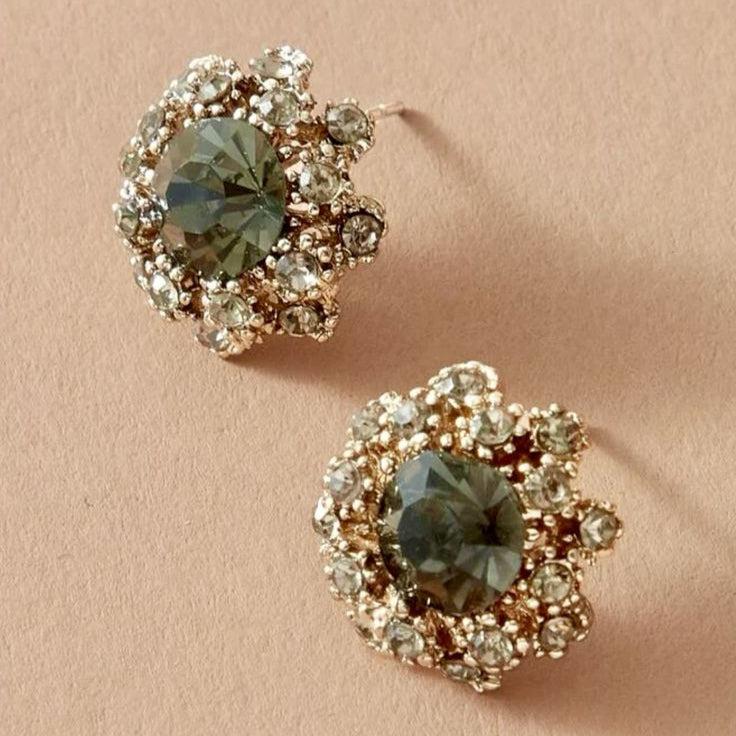 Green glossy vintage round earrings