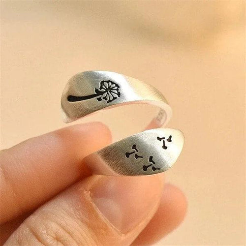 Adjustable Hand-Carved Daisy Ring