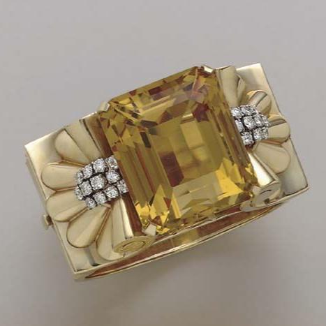 Vintage Warm Crystal Gold Ring
