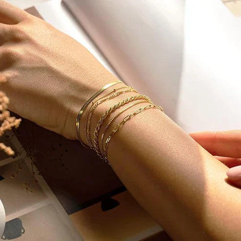 Isabella Vernetta bangle collection