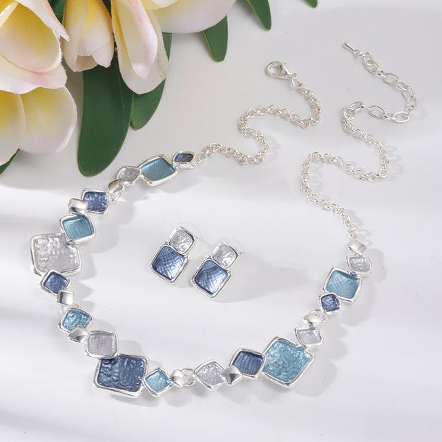 Gray Enamel Round Necklaces with Geometric Design