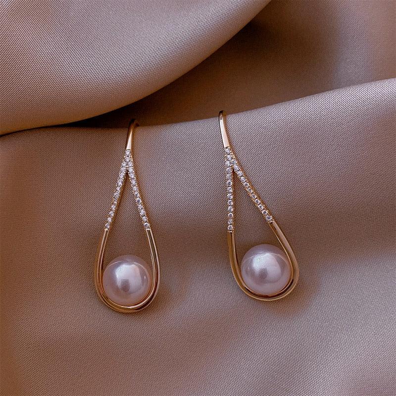 Rose Gold Pearl Studs