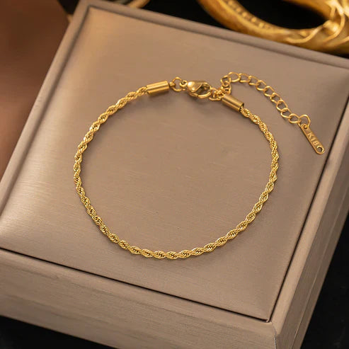 Twisted Link Bracelet