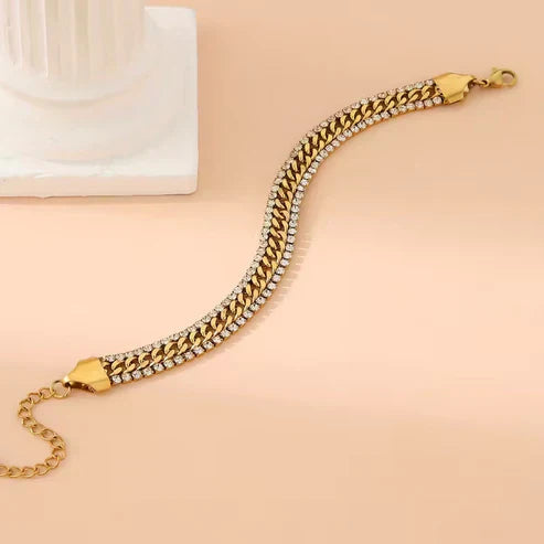 Vela Bangle