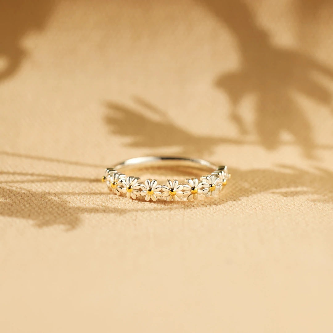 Silver Flower Ring