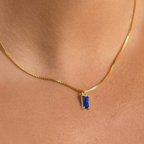 Gold Sapphire Elegant Necklace