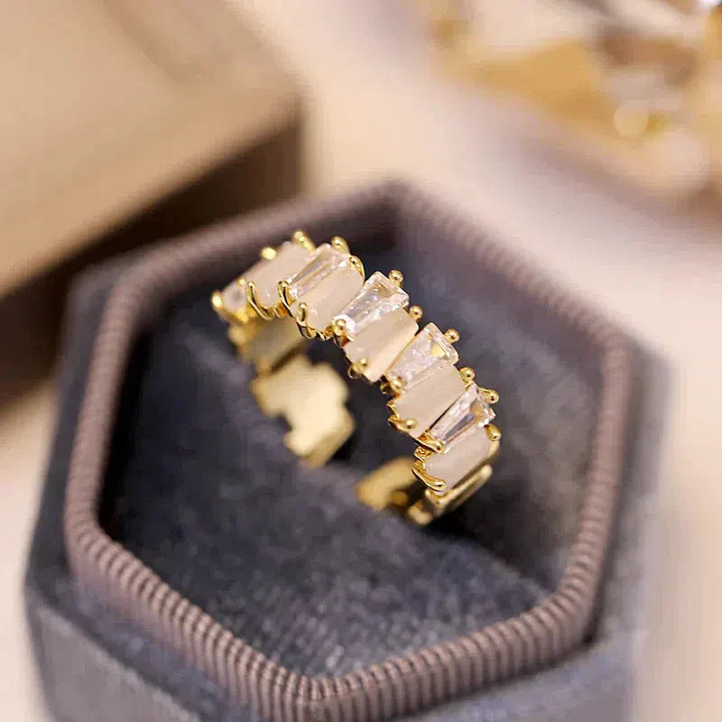 Elegant ring with embedded zirconia