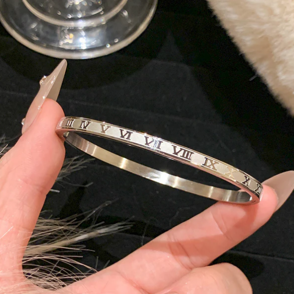 Elara Spadaro Bangle