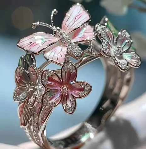 Vintage Golden Prifddinas Flower Ring