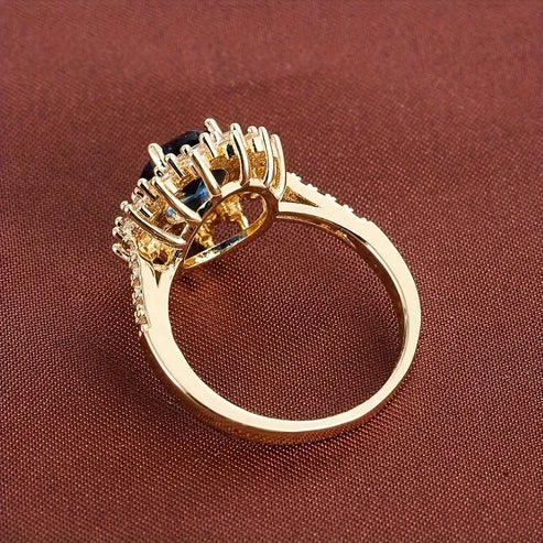 Vionne Sapphire Ring.
