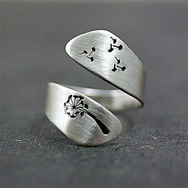 Adjustable Hand-Carved Daisy Ring