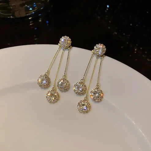 Tertia Honoria Earrings -> Third Honor Earrings