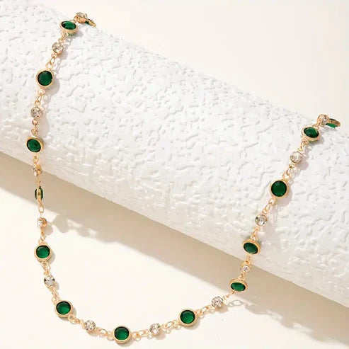 Elira Vescari Pendant Necklace