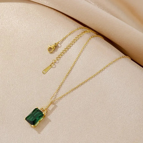 Verena Lock Pendant.
