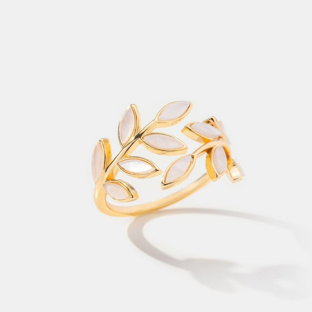 Golden Leaf Pattern Ring