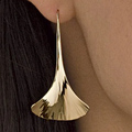 Vintage gold-plated drop earrings