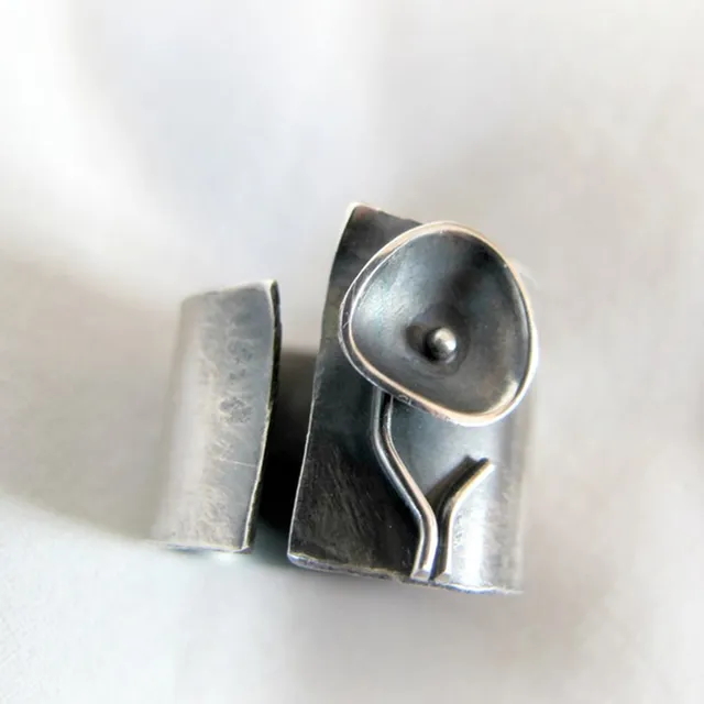 Vintage Band in Dark Silver