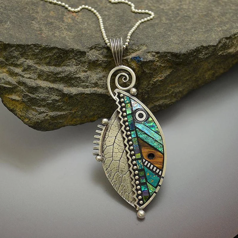 Green Leaf Gem Necklace in Antique Silver