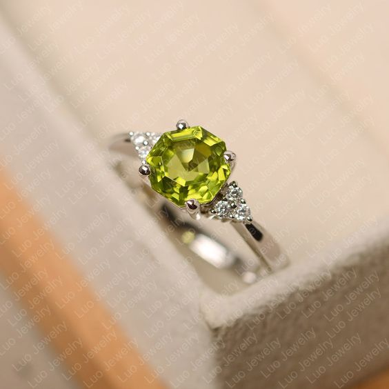 Silver Olive Crystal Ring