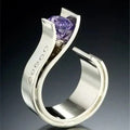 Vintage ring with amethyst crystal in silver