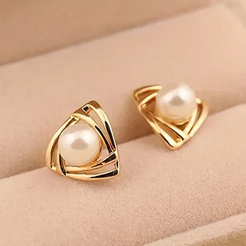 Elegant Gold and Pearl Earrings