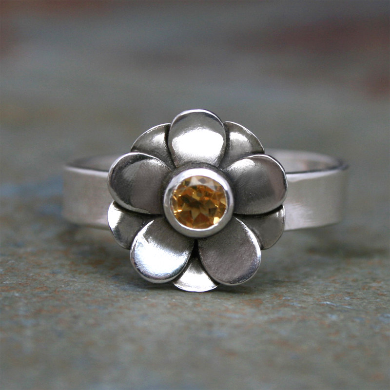 Vintage Silver Blossom Ring