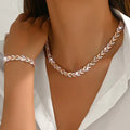 Radiant Link Necklace