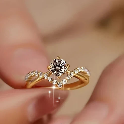 Crown Radiant Gold Ring